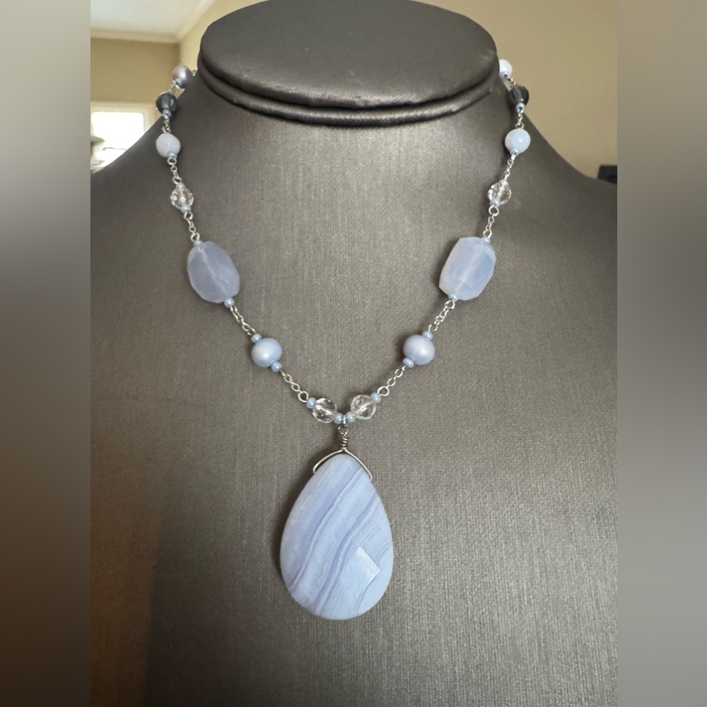 Blue Lace Agate Necklace - Picture 4 of 6